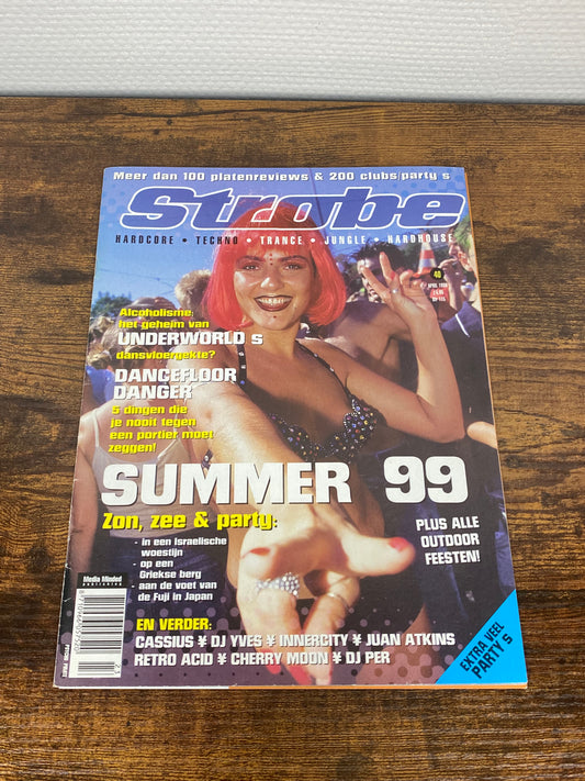 (1999) Strobe Magazine 40