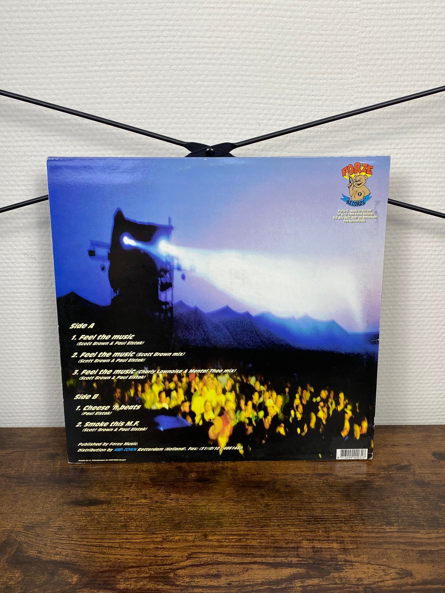 (1995) Scott Brown Meets Paul Elstak – Feel The Music (Vinyl)