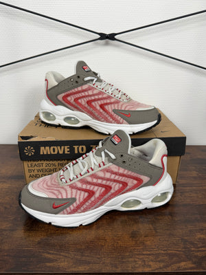 (2022) Nike Air Max TW Red Clay - EU 41 / US 8 / UK 7
