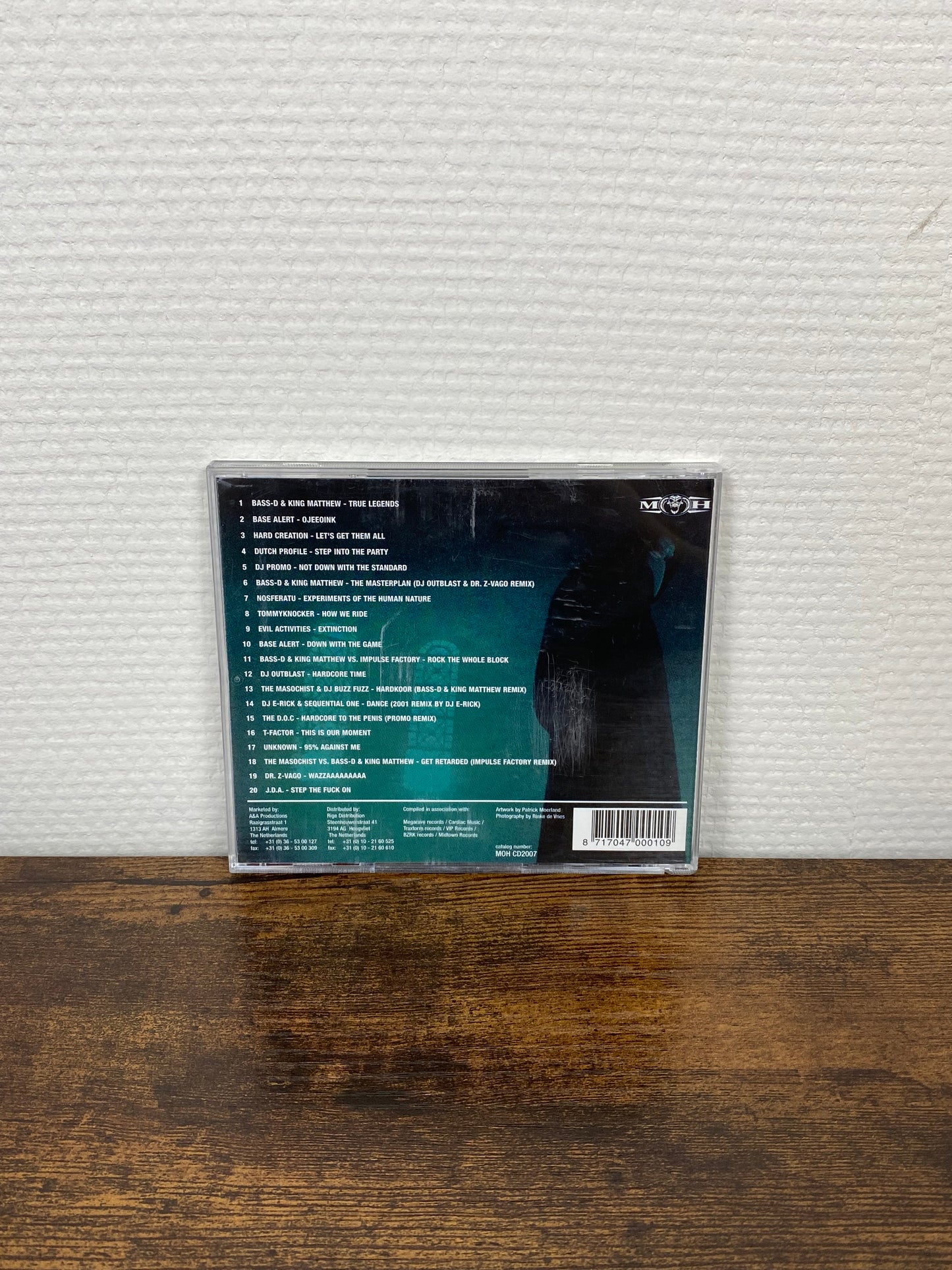 (2001) Masters Of Hardcore Chapter VII - Thetruelegendsofhardcore (CD)