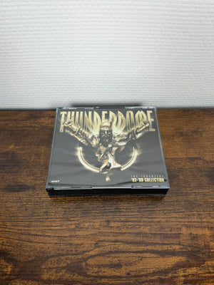 (1999) Thunderdome - The Essential '92 - '99 Collection (4x CD, Hardcore, Gabber, Happy Hardcore, Techno, Acid, Hard Trance)
