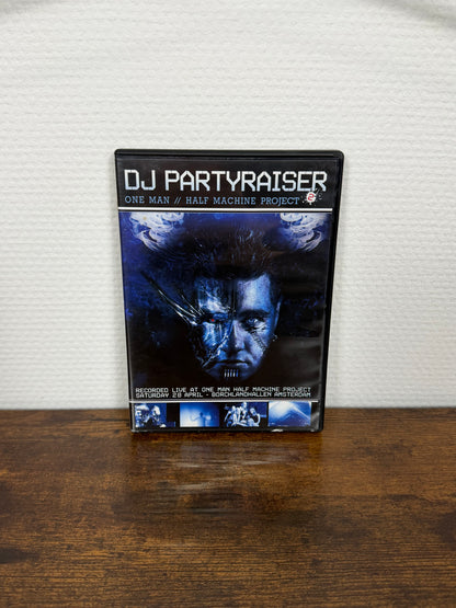 (2007) DJ Partyraiser – One Man // Half Machine Project 2 (DVD)
