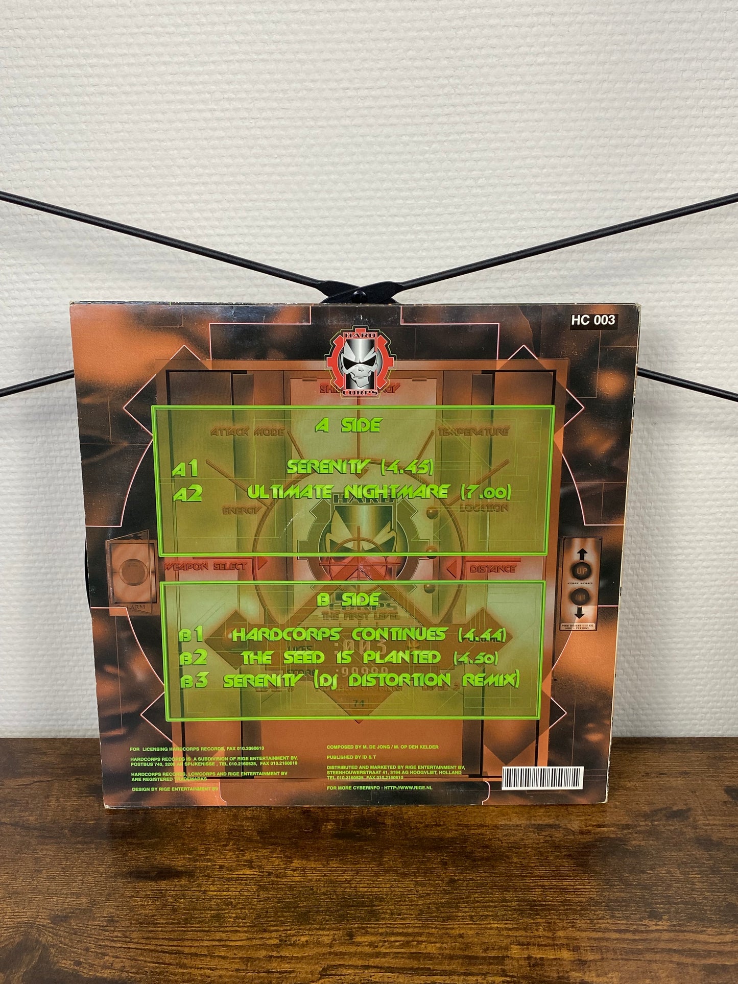 Lowcorps – Serenity (Vinyl)
