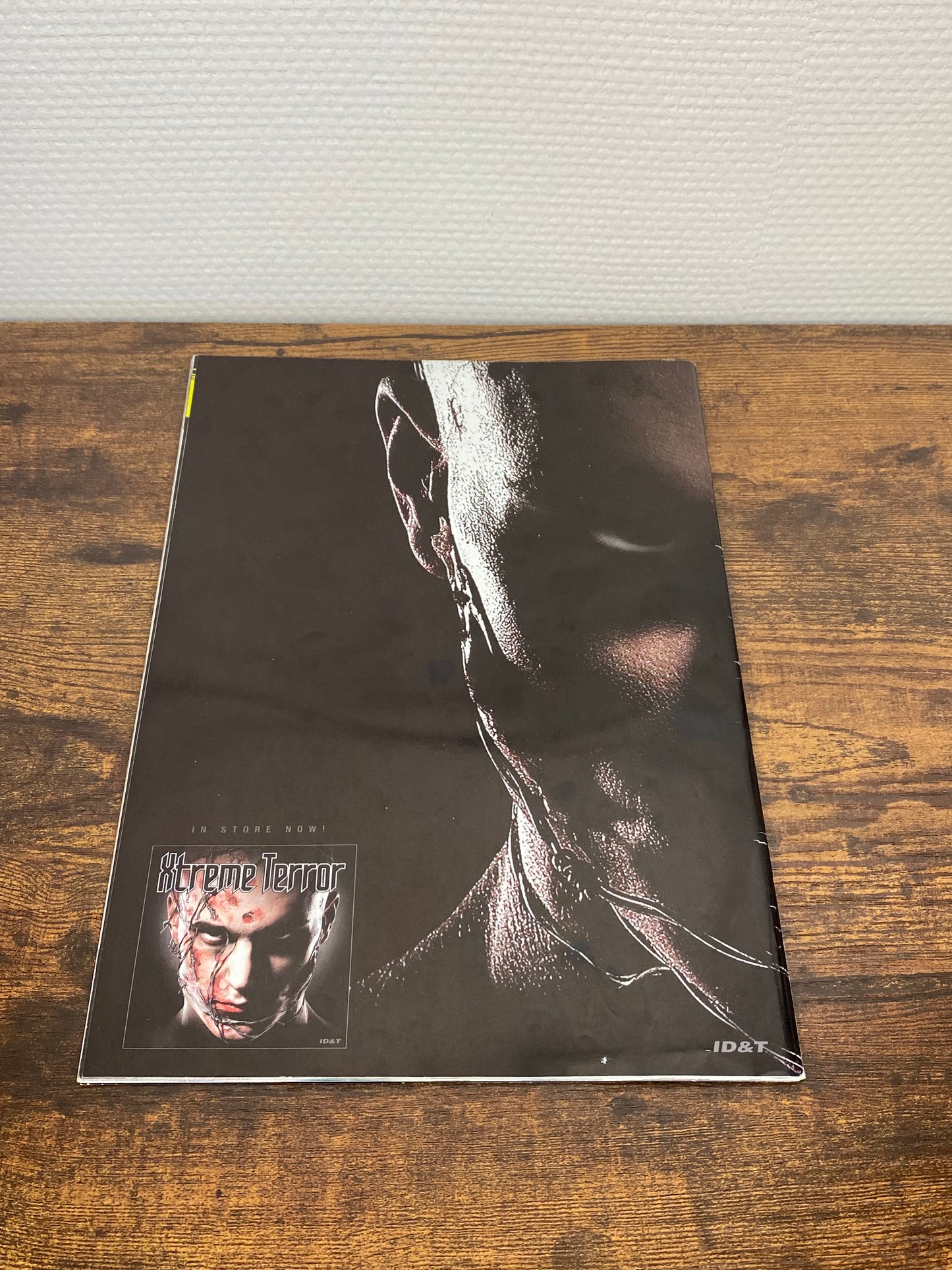 (1999) Thundermagazine 29 (Includes a Double-Sided Poster)
