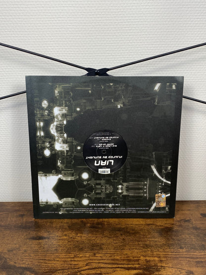 Lian – Injured By Sunlight (Vinyl)