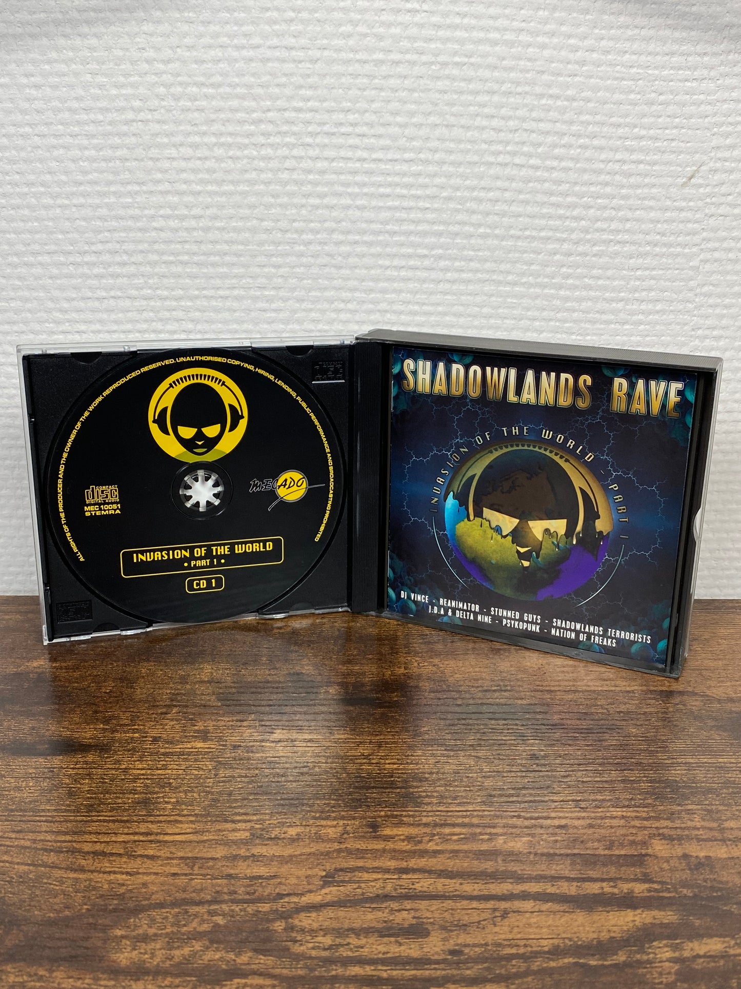 (1997) Shadowlands Rave - Invasion Of The World Part 1 (2x CD)