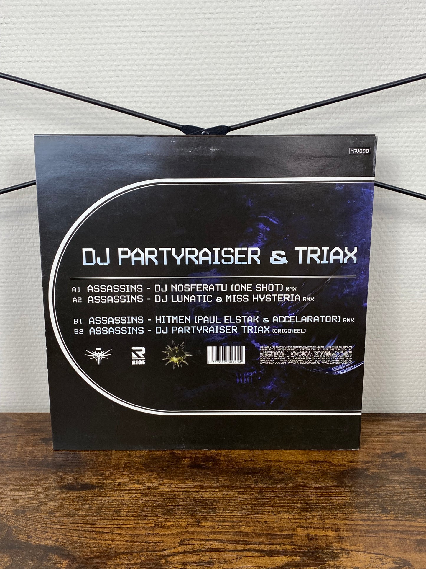 DJ Partyraiser & Triax – Assassins Remixes (Vinyl)