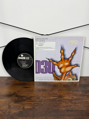 (2001) T-Wisted Feat. Pino D'Ambini – Respect The Cock EP (Vinyl)