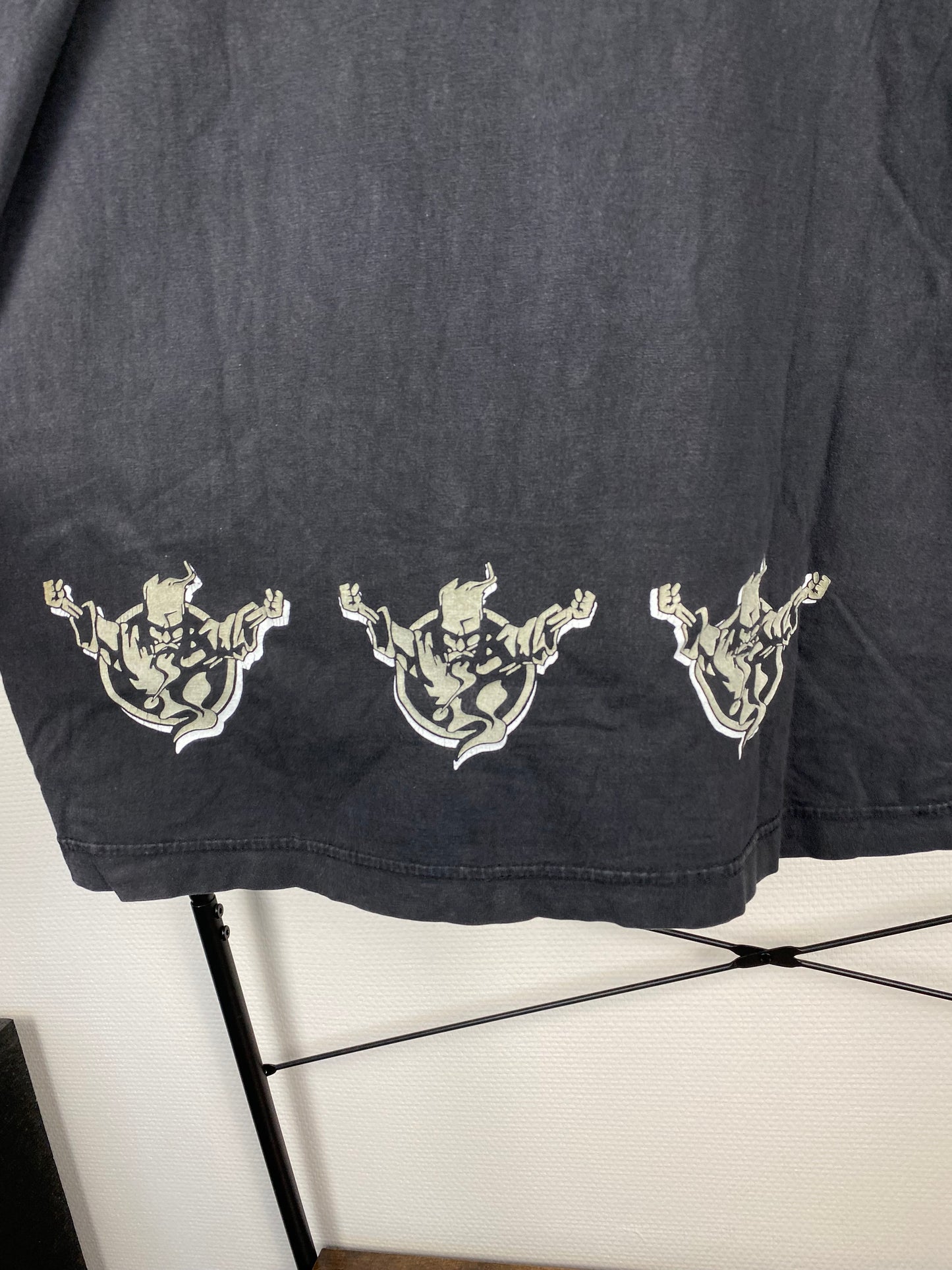 ID&T / Thunderdome 90s longsleeve - Size XL