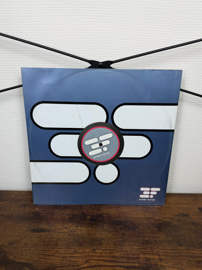 (2005) DJ Yoeri vs. DJ Deko – The Way We See It (Vinyl, Hardstyle)