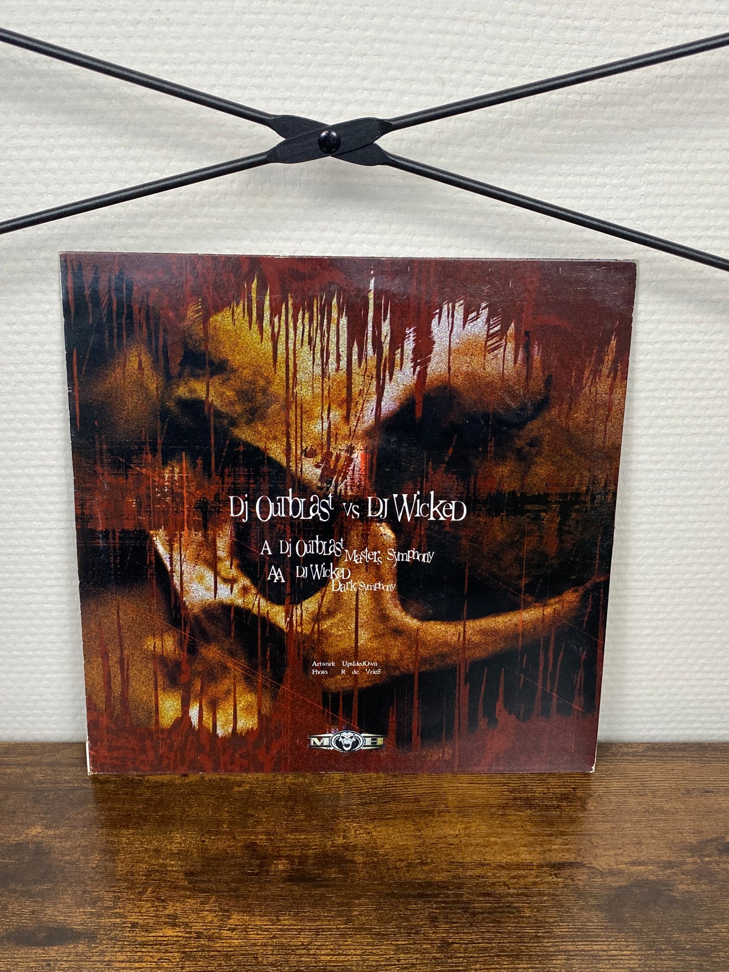 (2001) DJ Outblast vs. DJ Wicked – Masters Symphony (Vinyl)