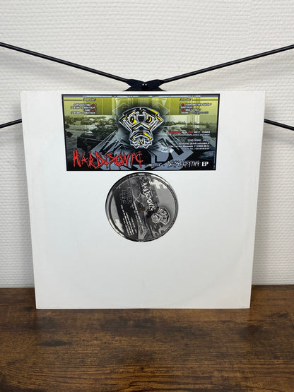(2005) Tieum vs. Bartoch – Disgusting EP (Vinyl)