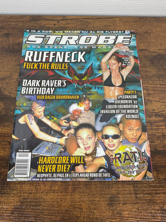 (1997) Strobe Magazine 24 (With Core Poster)