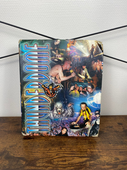 90s Thunderdome Ringmap