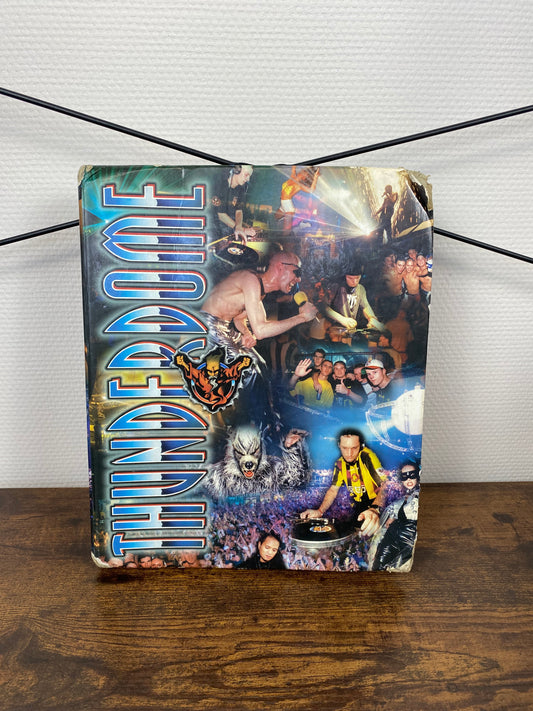90s Thunderdome Ringmap