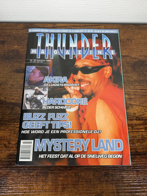 (1998) Thunder Magazine 23