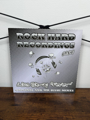 (2001) Lisa Pin-Up – Fever (Vinyl, Hard House)