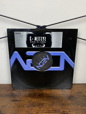 (2001, Hardcore) System 3 – Shades Of Black (Vinyl)