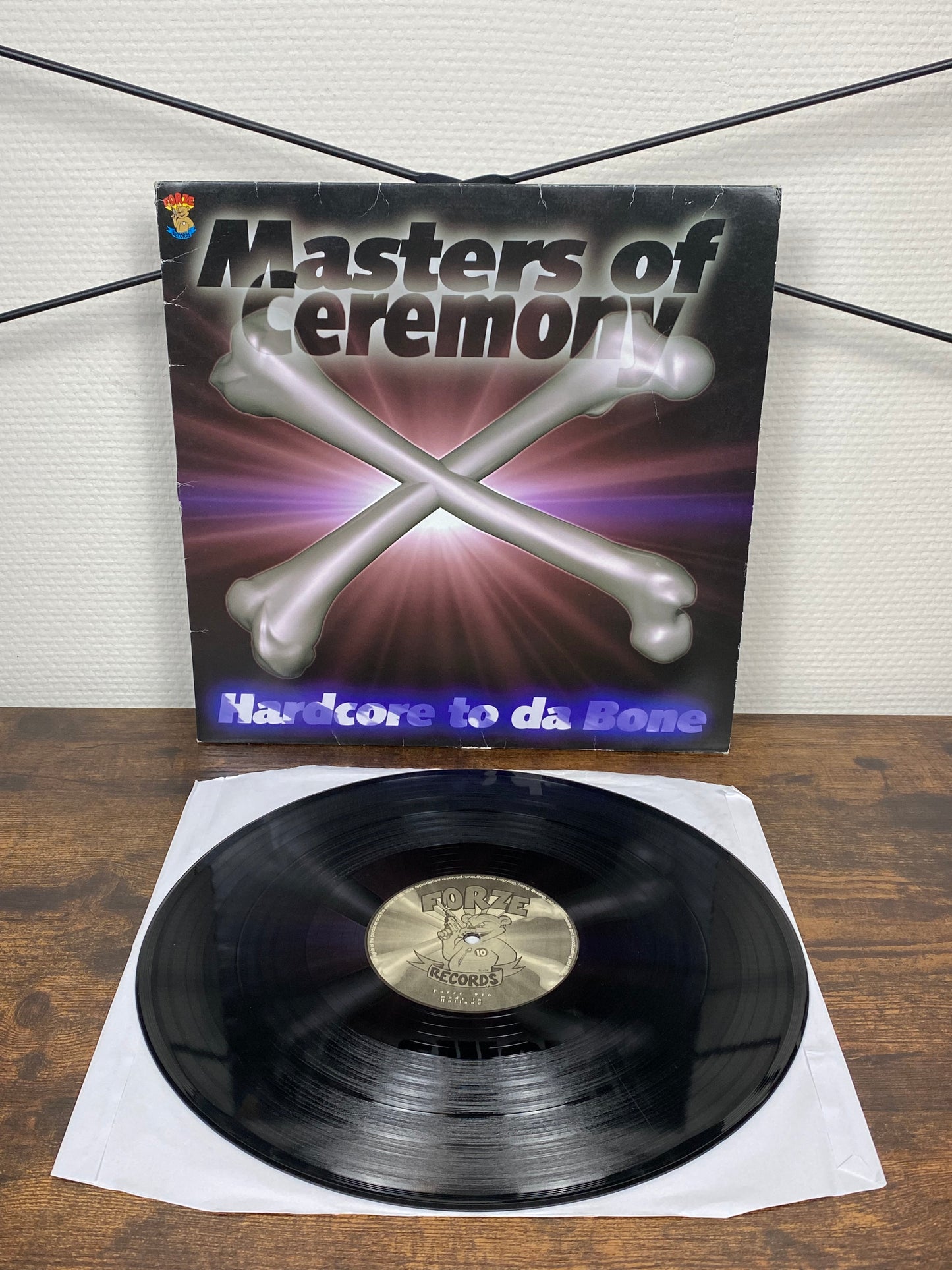 (1996) Masters Of Ceremony – Hardcore To Da Bone (Vinyl)