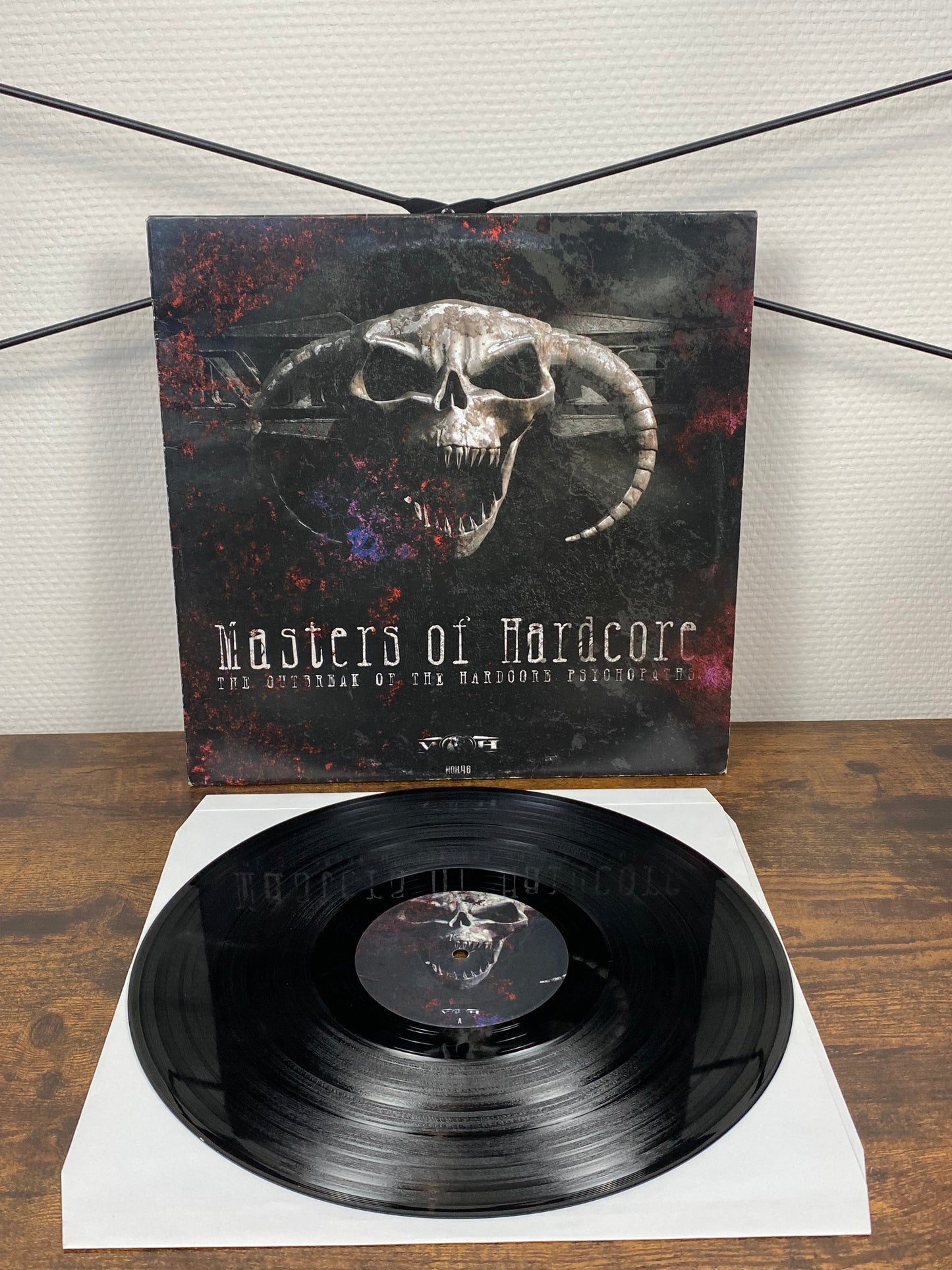MOH - The Outbreak Of The Hardcore Psychopaths (Vinyl)