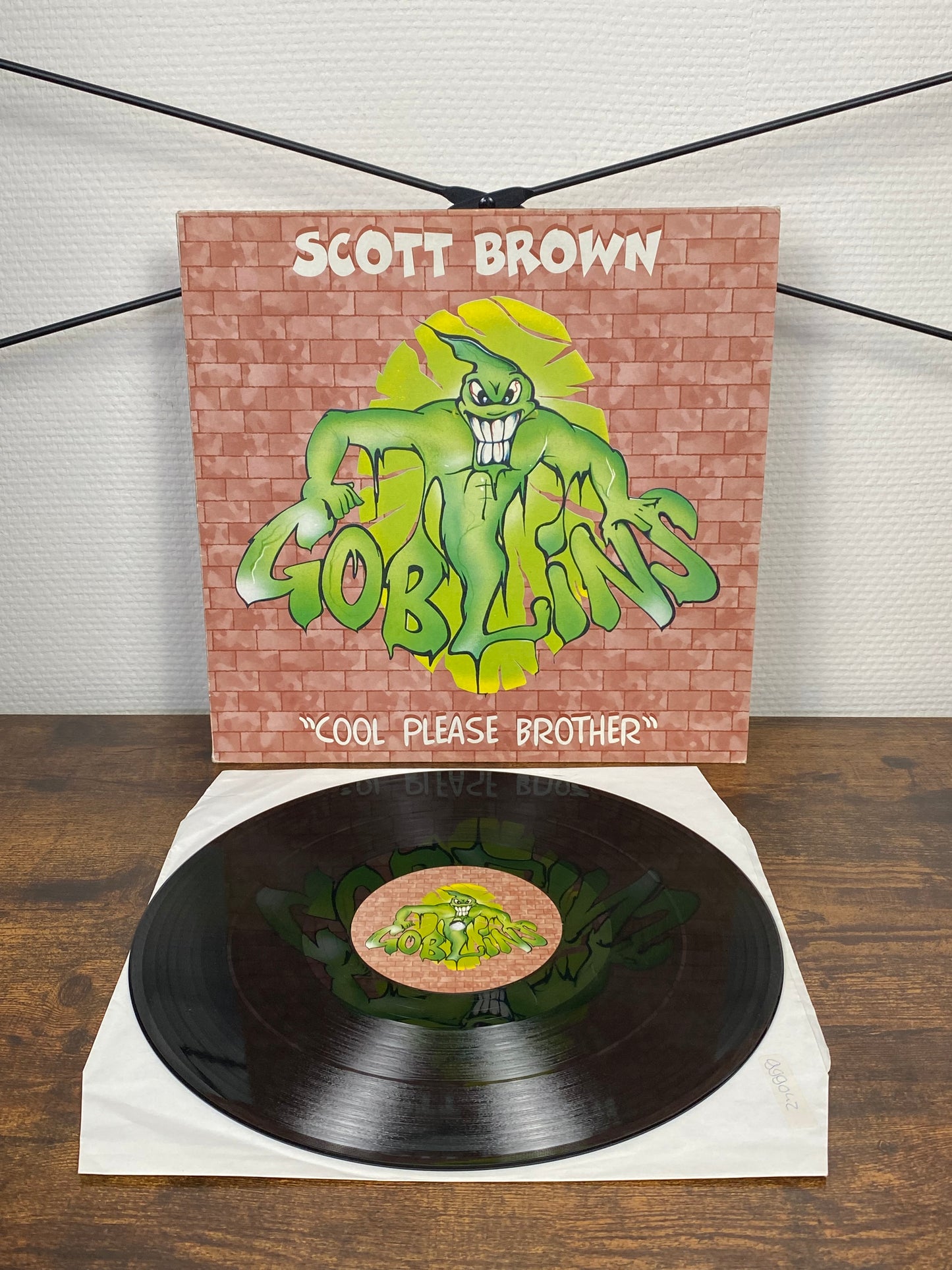 (1996) Scott Brown – Cool Please Brother (Vinyl)