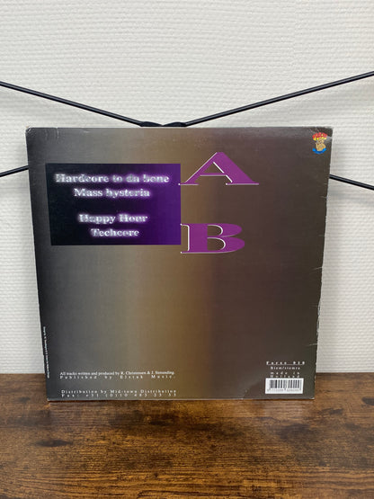 (1996) Masters Of Ceremony – Hardcore To Da Bone (Vinyl)