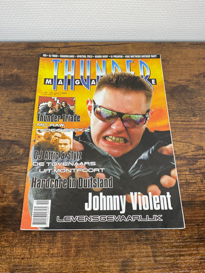 (1998) Thunder Magazine 19